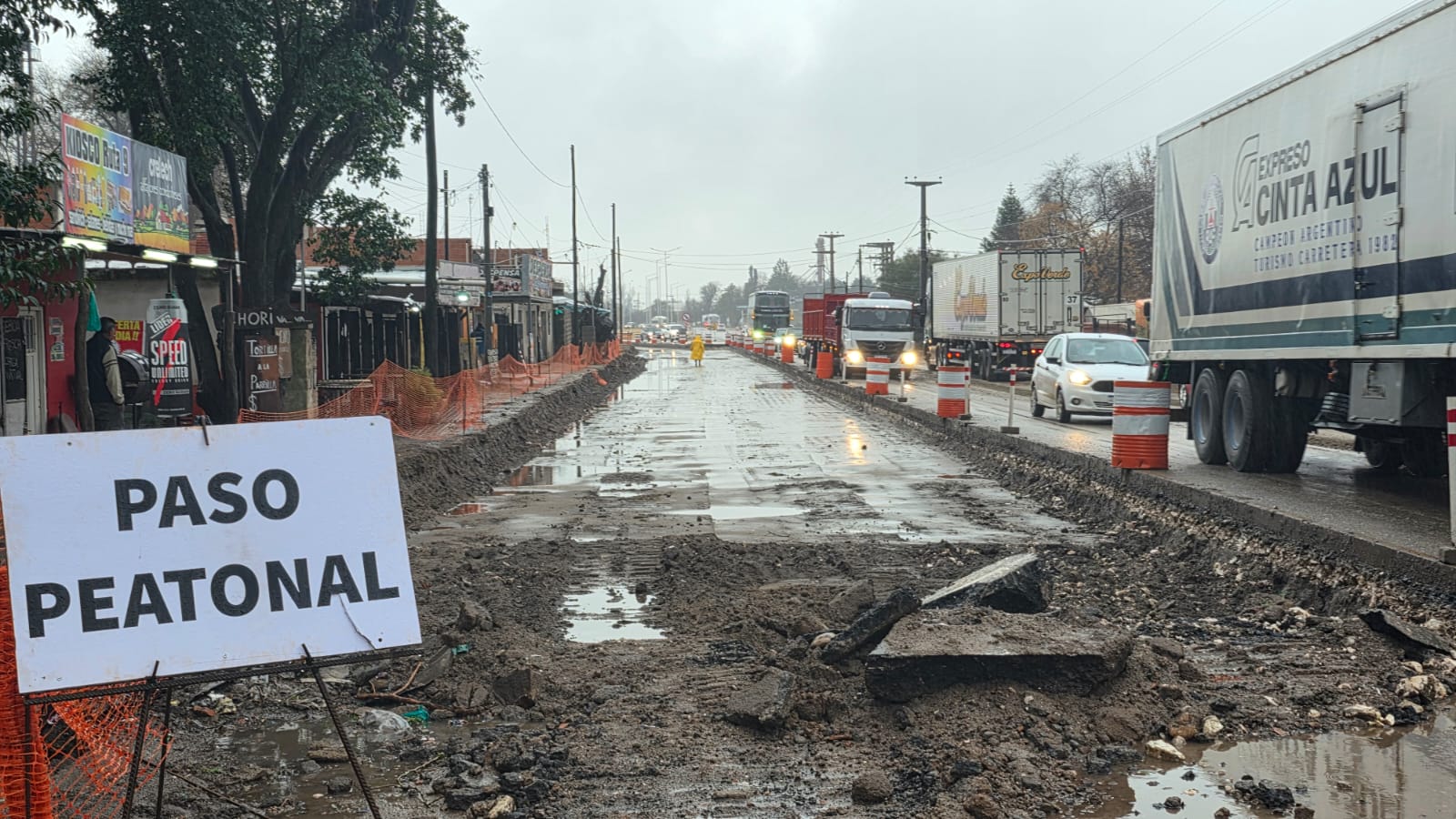Importantes demoras en Ruta 9 Norte por obras y acumulación de agua ...